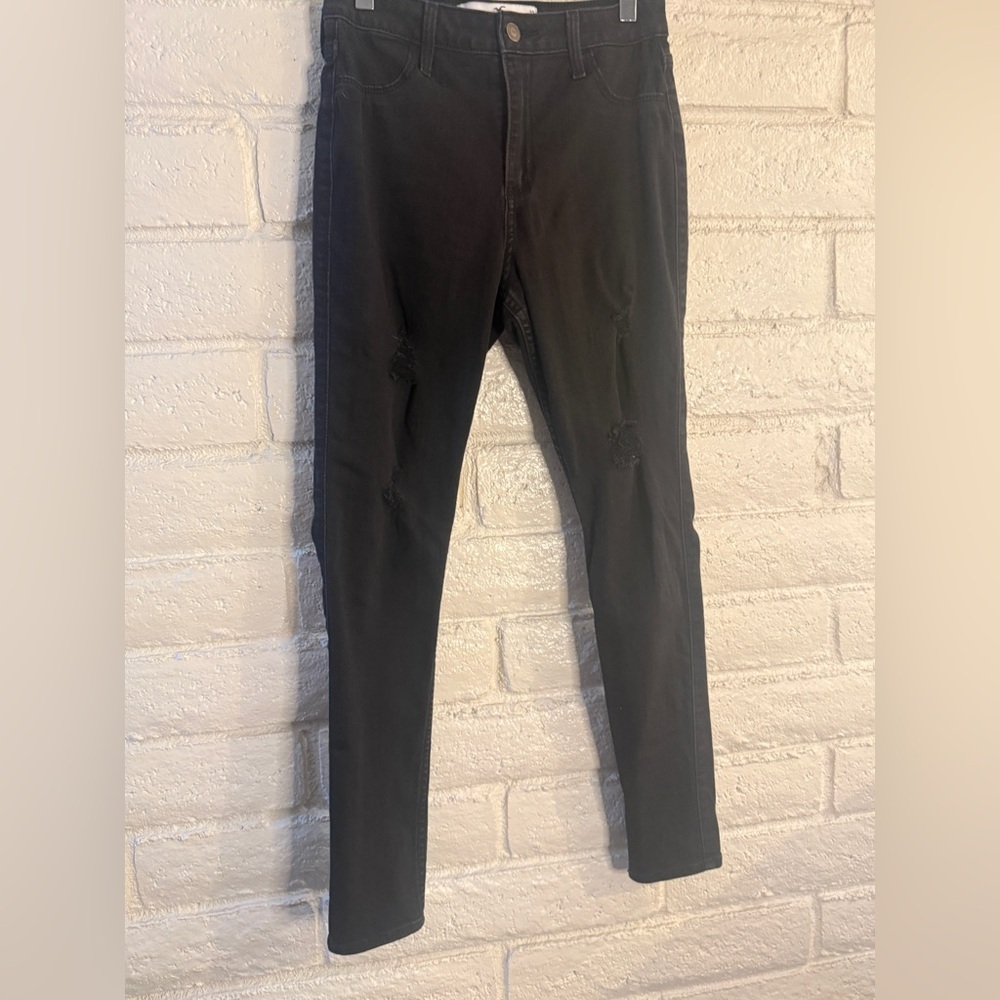 Hollister Curvy High Rise Black Distressed Skinny Jeans W27 L28 - Picture 2 of 6